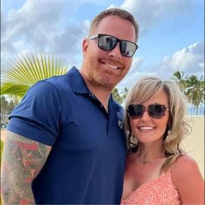 Meet your Posher, Sharon